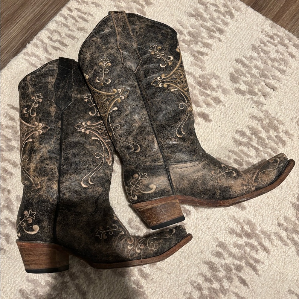 Circle G cowboy boots black size 7